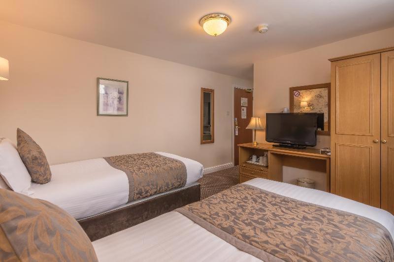 Bridge House Hotel Бирмингам Стая снимка